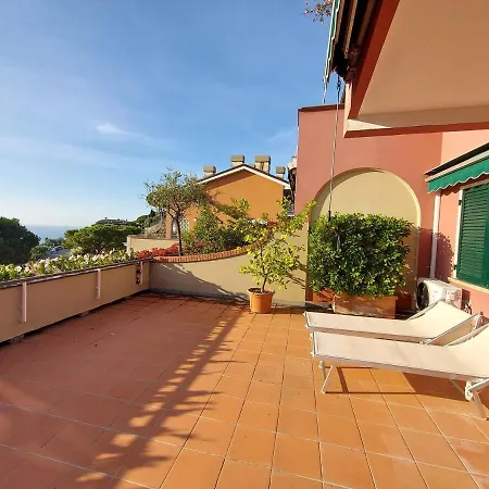 With A Stunning Sea View Pool Tennis Apartment *