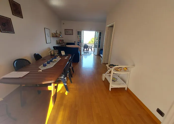 Apartmán With A Stunning Sea View Pool Tennis