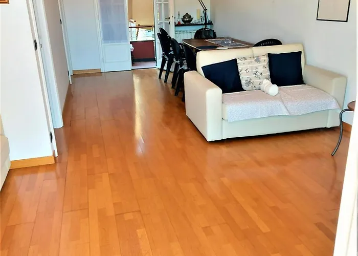 Apartmán With A Stunning Sea View Pool Tennis